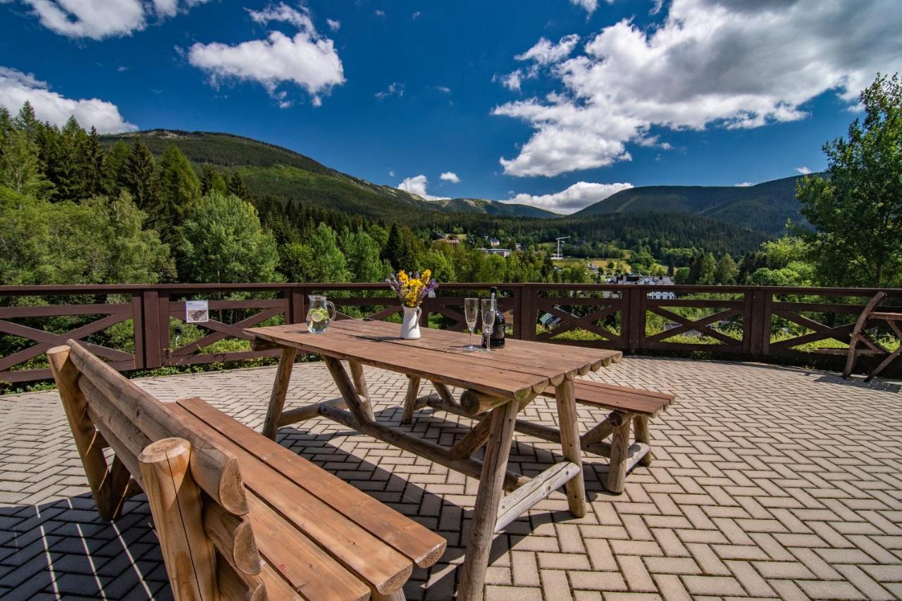 Minerva Otel Špindlerŭv Mlýn Dış mekan fotoğraf